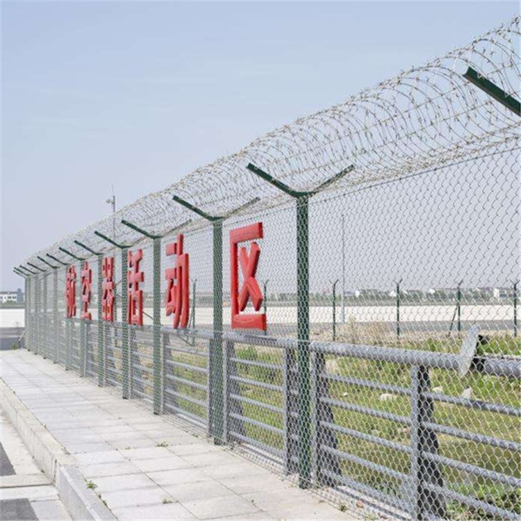 鋁包鋼機場圍界案例展示圖片2